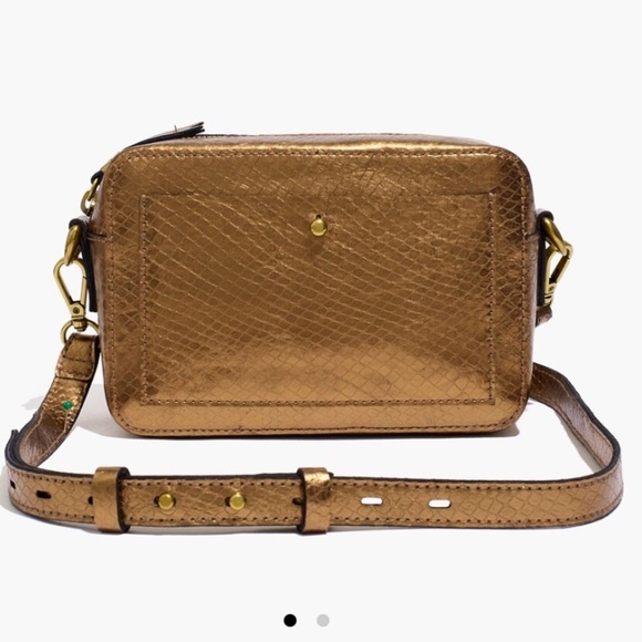 nwt madewell transport camera bag edition in compass gold metallic - Picture 1 of 11